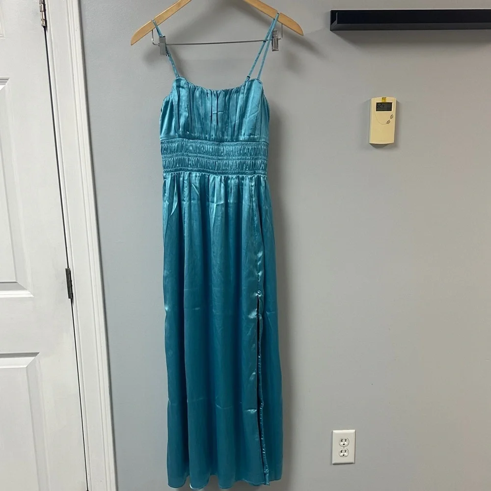 Abercrombie and Fitch Full Length Silky Dress